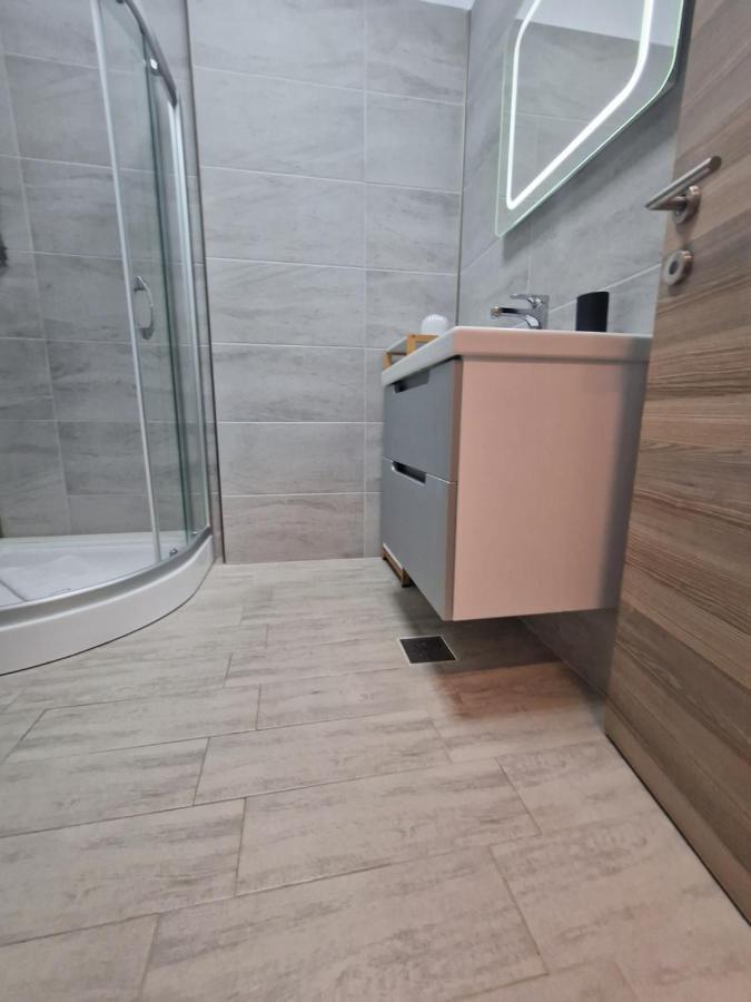 Dava Aparthotel Pool & Spa Mamaia Nord Navodari Ngoại thất bức ảnh