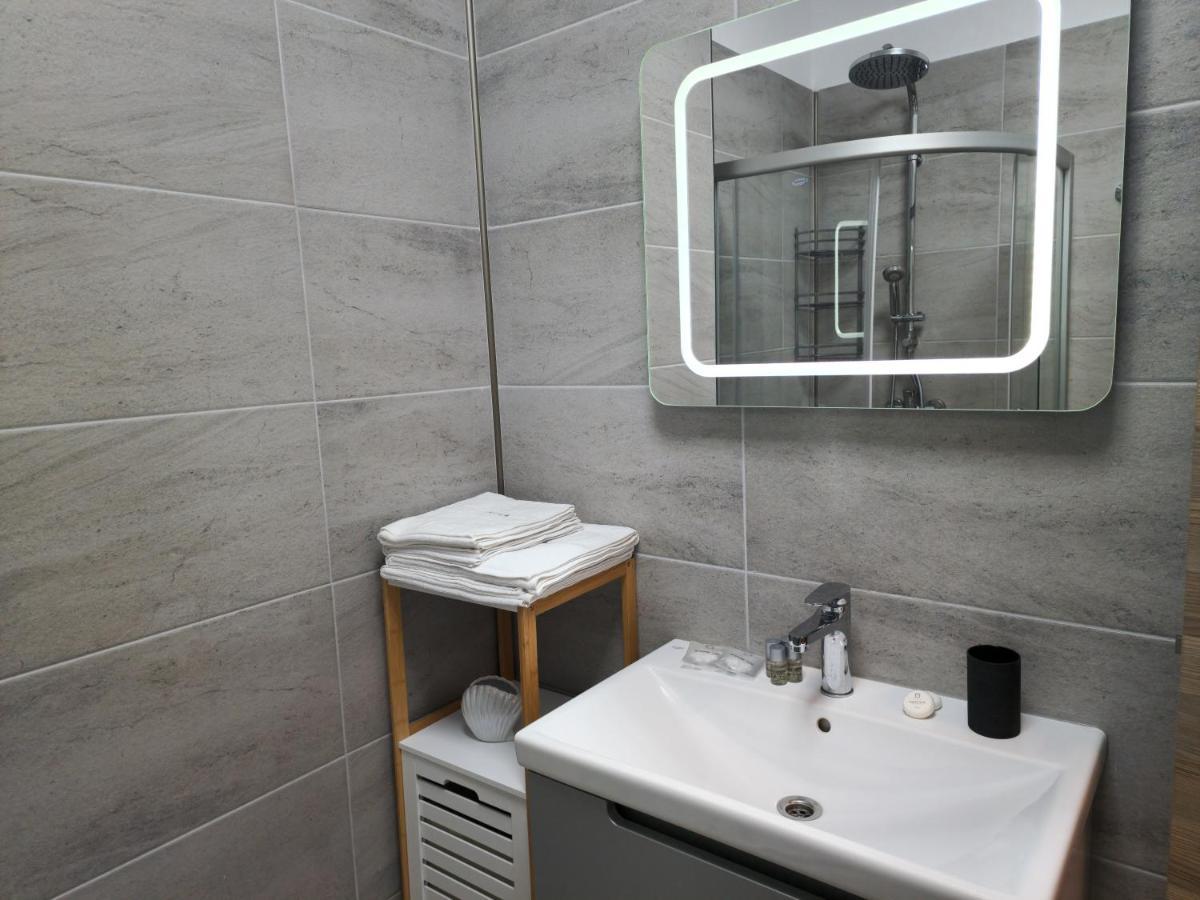 Dava Aparthotel Pool & Spa Mamaia Nord Navodari Ngoại thất bức ảnh