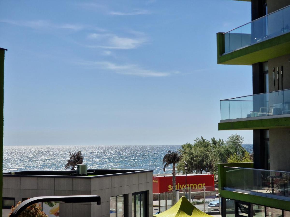 Dava Aparthotel Pool & Spa Mamaia Nord Navodari Ngoại thất bức ảnh